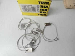 6x Abrazadera de conexión para vías Minitrix N - Imagen 1 de 3