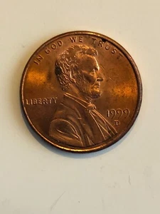 1999 D Lincoln Memorial one penny coin - Picture 1 of 2