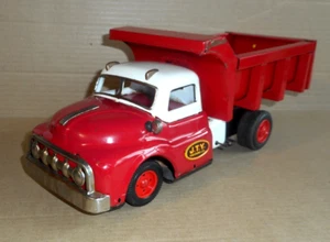 vintage tin toy YONEZAWA Japan - J.T.Y. TRUCKING CO. DUMP TRUCK - ? Ford ? - 50s - Photo 1/12