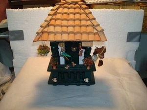 Vintage handgefertigtes Miniatur kolumbianisches Casita Deko Haus mit Tondach - Bild 1 von 10