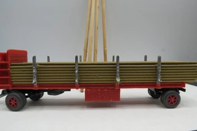 Escala HO Walthers Pole Truck-Circus-933-1369-Na caixa original - Imagem 1 de 4