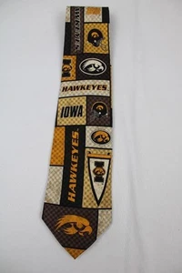 58" EAGLE NECKWEAR IOWA HAWKEYES NECK TIE~COLLEGE UNIVERSITY~100% SILK~CLASSIC - Picture 1 of 4