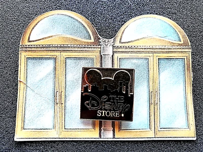 DISNEY Pin Disney Store Manhattan 5th Ave New York Cast Grand Opening 1996 - Image 1 of 2