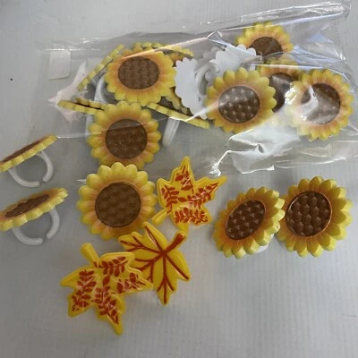Anéis de cobertura de cupcake de girassol 24 peças decoração de bolo 21 flores 3 folhas outono - Imagem 1 de 4