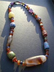 1 Precious Antique Beads Necklace Maya Design Antique Dzis & Chevrons Beads - Picture 1 of 1