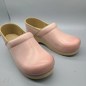 Dansko Professional Women's Clogs Pink Milled Burnished Stapled Sz 10/ 40 New - Picture 1 of 9