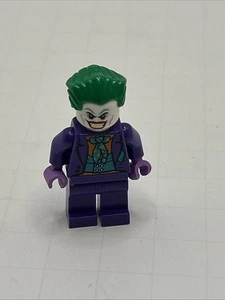 new LEGO Tim Burton's The Joker Minifig with Hair, dark-turquoise bow tie, 76224 - Picture 1 of 4