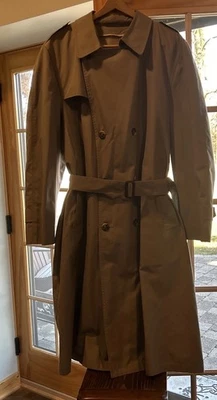 Vintage Men’s Hart Schaffner Marx All Weather Trench Coat Size 44L Zip Liner - Image 1 of 4
