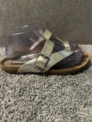 Yokono Women’s Gold Leather Slip On Sandal Size 8 - Photo 1/4