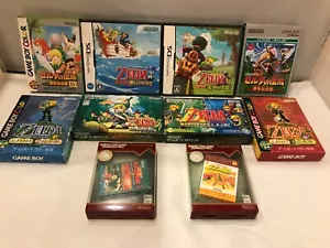 lot LEGEND OF ZELDA LINK'S AWAKENING MINISH CAP FOUR SWORDS TRIFORCE Nintendo GB - Picture 1 of 11