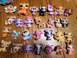 Littlest Pet Shop LPS Bundle Hasbro Set Collection House Playset + 30 Figures - Picture 1 of 12
