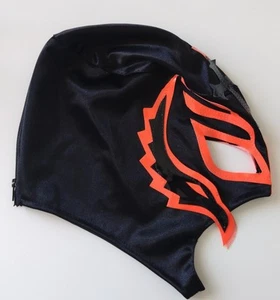 Rey Mysterio Wrestling Mask - Kids Sizes - Picture 1 of 4