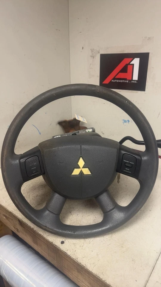 MITSUBISHI RAIDER 07-09 2007-2008 COLUMNA DE DIRECCIÓN DAKOTA CON LLAVE INCLINACIÓN AUTOMÁTICA *Sin bolsa Foto 1 de 4