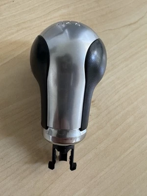 OEM Porsche 2012-2016 991 911 Carrera 7 velocidades manual perilla de cambio cuero plateado raro Foto 1 de 4