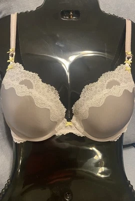 Victoria’s Secret Dream Angels Lined Demi Push Up T-Shirt Pink Lace Bra 32 DD - Image 1 of 4