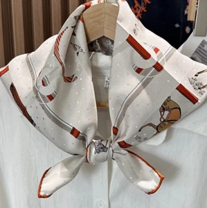 Reine 16 Momme Twill Seide Halstuch Schal Bandana fein Pferd Print Quadrat Schal 27’’ - Bild 1 von 8