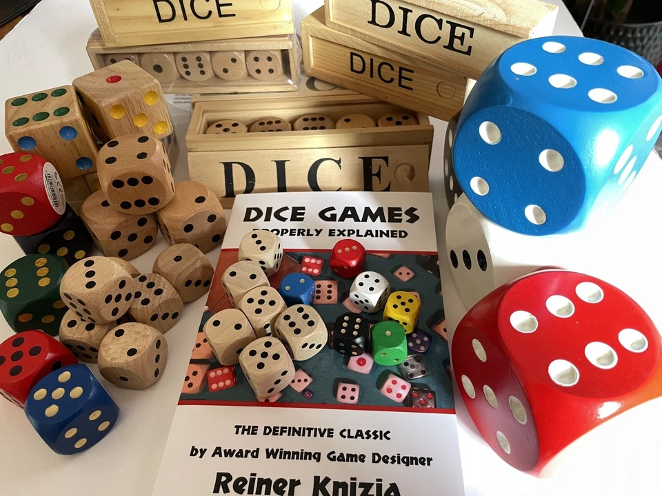 WOODEN HARDWOOD DICE SIZE 16MM - 65MM SPOT DICE PLAIN & COLOURED DICE SETS - Image 1 of 1