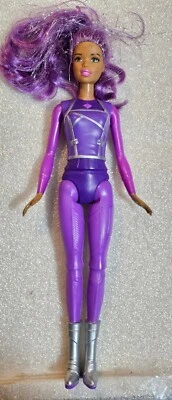 Barbie Estrella Luz Aventura Sal-Lee Asha AA Espacio Moda Muñeca Pelo Púrpura C368G Foto 1 de 4
