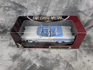 1958 Pontiac Bonneville Die-Cast Model Car 1:18 Road Signature Deluxe Open Box - Picture 1 of 24