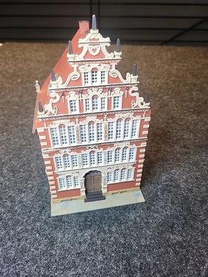 Kibri  HO 8376 Old Town Building Fully Assembled  - Image 1 of 4