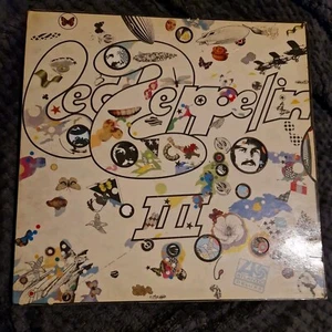 Led Zeppelin 3 - 1970 Uk Interactive Gatefold Vinyl In Fair Condition for age. - Picture 1 of 14