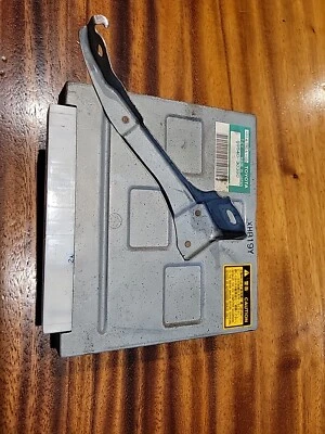 Módulo de control informático ABS 1998-05 OEM Lexus GS300 GS400 89540-30390 P4146B138 Foto 1 de 3