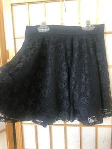 Abercrombie black lace mini skirt for girls size Small - Picture 1 of 2