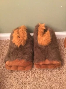 Vintage Big Foot Monster Plush Slippers Size Medium - Picture 1 of 8