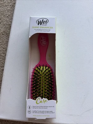 Wet Brush Pink Shine Enhancer Hair Brush New In Box - Image 1 of 3