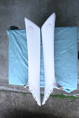 Juego de pares de molduras de parabrisas Mitsubishi Eclipse A 2006-2012 OEM Foto 1 de 4