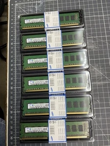 6 - Samsung 1x4GB DDR3-1600 ECC UDIMM PC3 M391B5273DHO - CH9 240-Pin 1600 MHZ - Picture 1 of 1