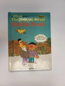 The Sesame Street Riddle Book POP UP BOOK-Vintage 1977-Childrens Book-Bert Ernie - Picture 1 of 15