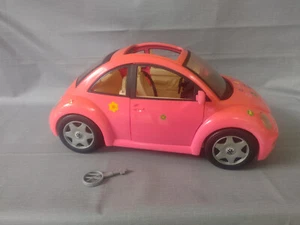 Mattel Barbie Doll Volkswagen VW Pink Beetle Bug Car 2000 Trunk Key & Seat Belt - Picture 1 of 13
