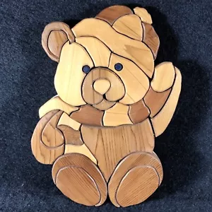 De colección oso de peluche marquetería hecho a mano madera colgante de pared arte vivero - Imagen 1 de 2