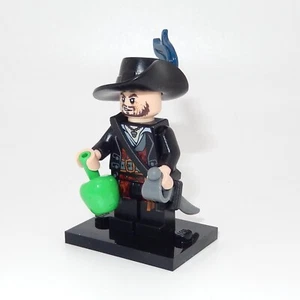 LEGO Minifigure - #POC004 / HECTOR BARBOSSA / Pirates / Released 2011 / #4181 - Picture 1 of 5