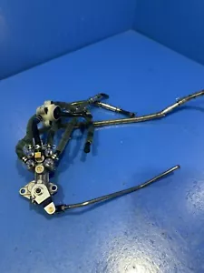 Suzuki DT 140 HP oil pump injection with hose ans oil sensor - Picture 1 of 2
