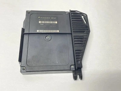 Multifunction Control Module Fits 97-04 MERCEDES SLK 170 820 09 26 1708200926 - Image 1 of 4