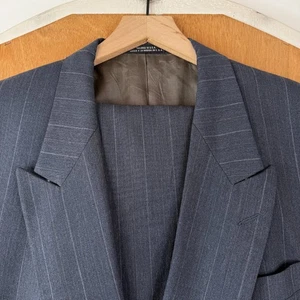 VINTAGE Double Breasted Suit Mens 44R Gray Pinstripe Stafford Pinstripe 38x28 - Picture 1 of 22