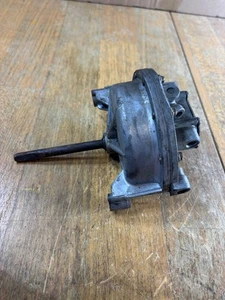 Vintage “Trico” vacuum-powered windshield wiper motor - Picture 1 of 6