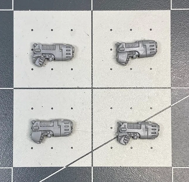 40K SPACE MARINE PLASMA PISTOLS x4 lot vintage Firstborn left & right OOP BC25 - Image 1 of 1