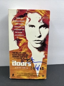 RARE  VAL KILMER SIGNED THE DOORS 1991 VHS - Picture 1 of 11