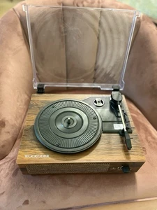 Wockoder LP Vinyl Record Player with Built In Speaker and Bluetooth - Picture 1 of 3