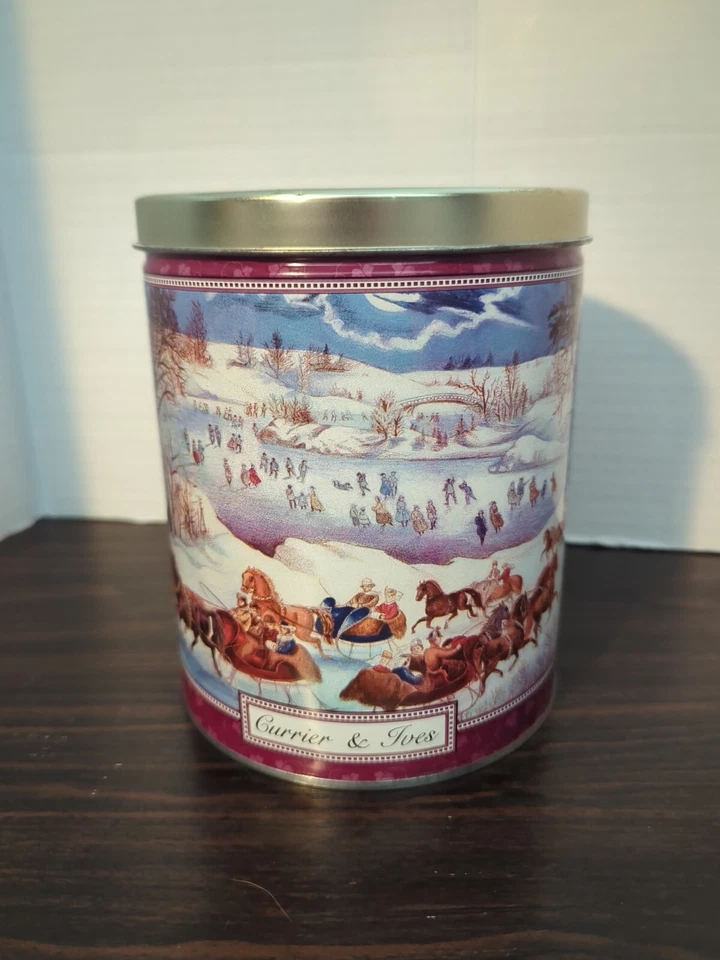 Vintage Currier & Ives Christmas Sleigh Ride Tin & Puzzle, Completo, 1994 - Imagem 1 de 4