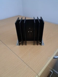 Heat Sink 10 x 10 x 8 Cm - Zdjęcie 1 z 3