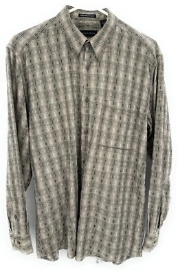 Jhane Barnes Fabric Woven in Japan Long Sleeve Button Up Men’s Shirt Size M - Image 1 of 4