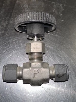 3/8" Tube MONEL 2-Way Needle Valve (5000 Psi) Parker 6Z-V6LR-M SWAGELOK VALVES - Image 1 of 2