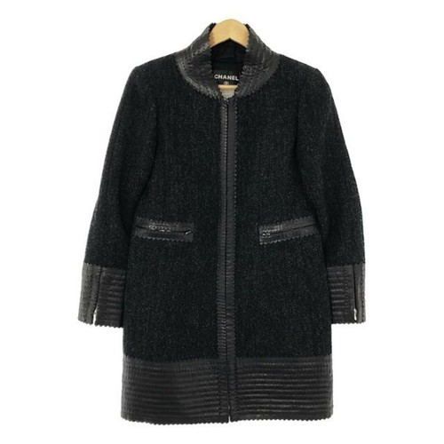 Cappotto Chanel lana spina di pesce tweed pelle di agnello passamaneria seta zip 36 grigio