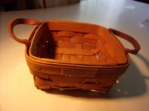 Collectible Longaberger Small Square Button Basket - 1990 - Exc - $9 s/h - Picture 1 of 2