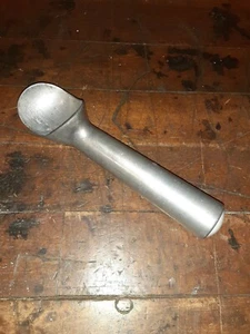 Vintage Ice Cream Scoop - Picture 1 of 4