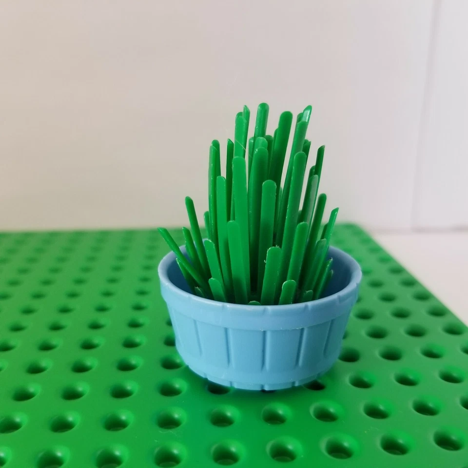 New! Lego Blue Barrel with Bush Minifigure Plants Yard Light Decoration Wedding - Image 1 of 1